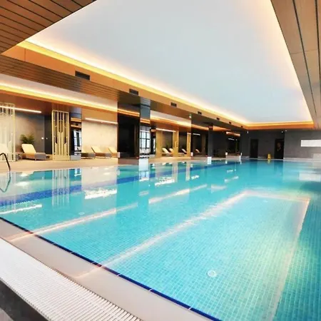 Apartment Cool Bright W Parking Poolviews! #238